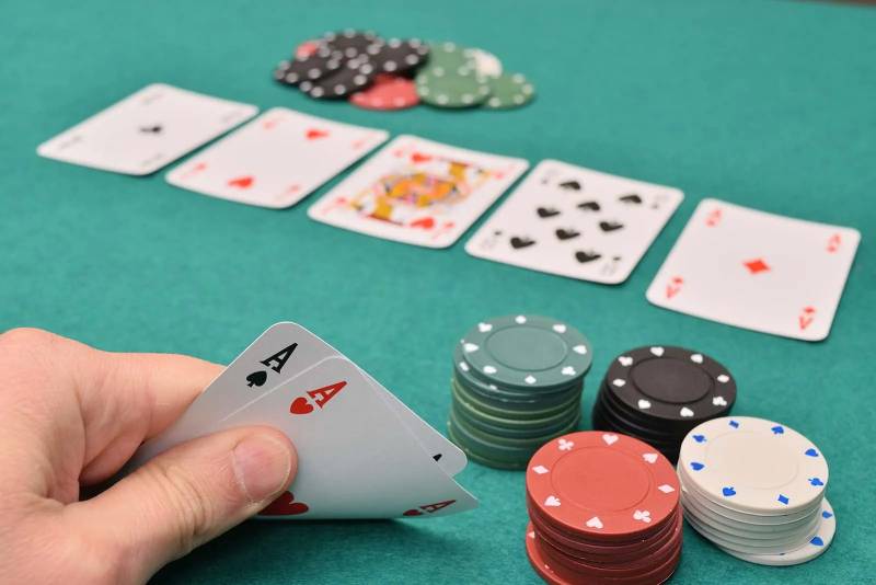 Texas Poker Là Gì? Chi Tiết Luật Chơi Và Cách Chơi Để Thắng 6 Những sai lầm cần tránh khi chơi Texas Poker